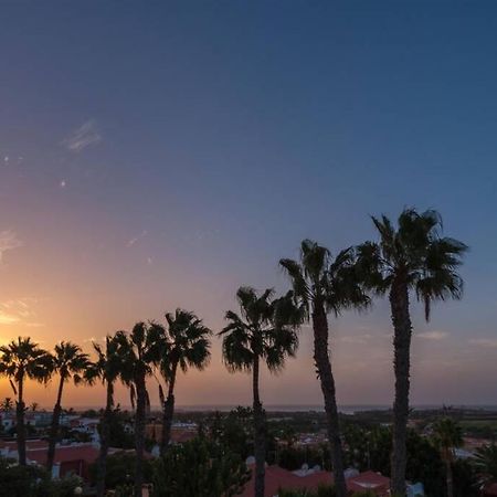 Duplex Con Jardin Y Buenas Vistas Apartment Maspalomas  Exterior photo